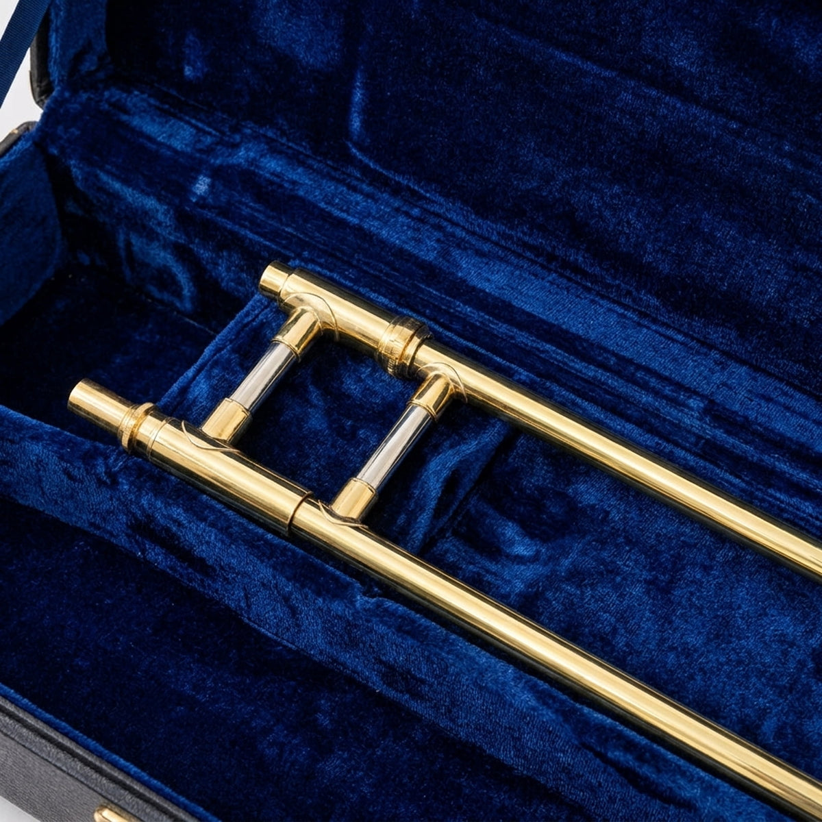 Redsmile B-Flat Tenor Trombone Beginner Set with Brass Body and Standard Mouthpiece and Padded Carrying Case for Students, Gold